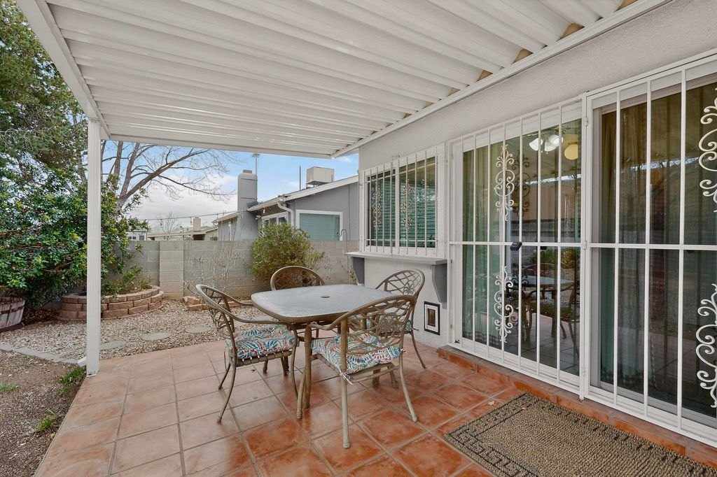 Image 33 of property listing at 3830 Westerfeld Drive NE, Albuquerque, NM 87111