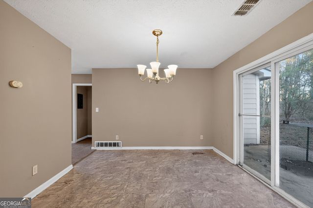 5065 Donnell Way, Decatur, GA 30035