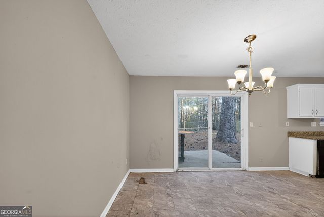 5065 Donnell Way, Decatur, GA 30035