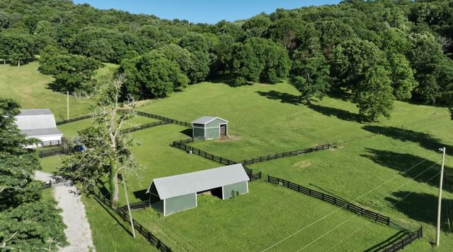 9553 Clovercroft Rd, Franklin, TN 37067