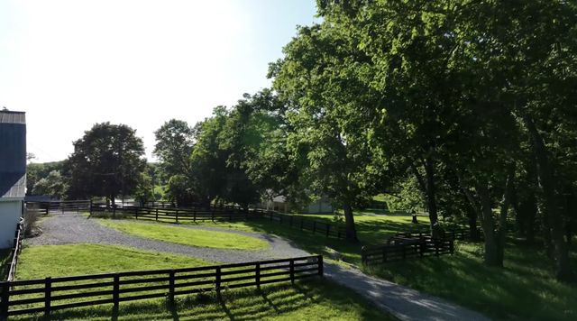 9553 Clovercroft Rd, Franklin, TN 37067