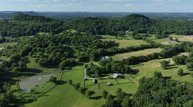 9553 Clovercroft Rd, Franklin, TN 37067