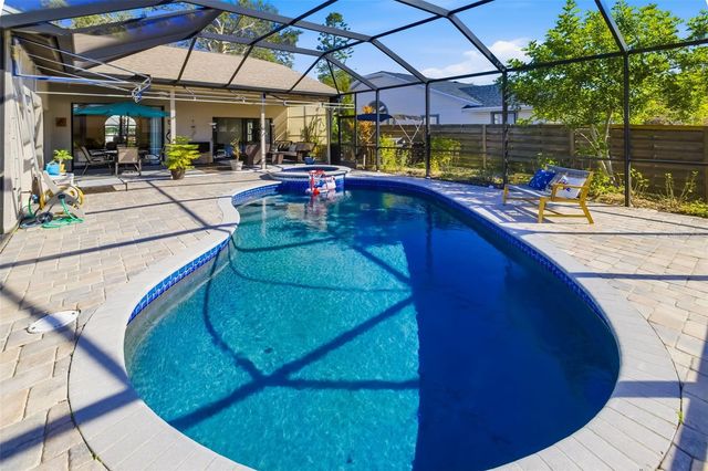 8072 GLENBROOKE LANE, Sarasota, FL 34243