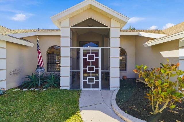 8072 GLENBROOKE LANE, Sarasota, FL 34243