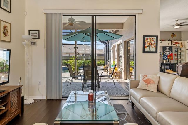 8072 GLENBROOKE LANE, Sarasota, FL 34243