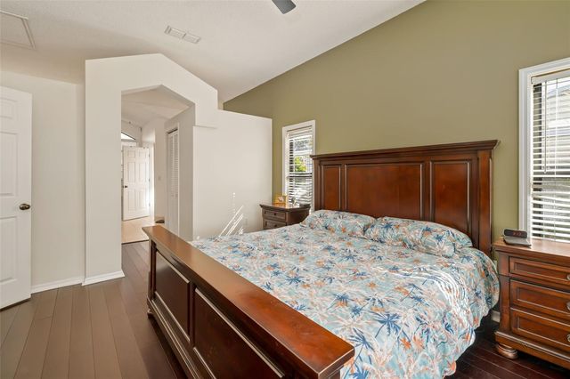 8072 GLENBROOKE LANE, Sarasota, FL 34243