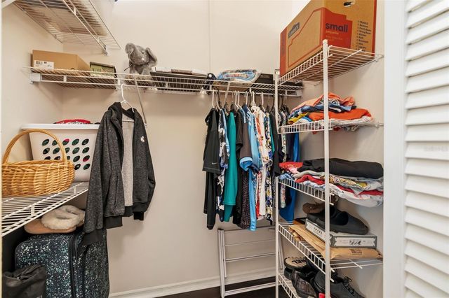 8072 GLENBROOKE LANE, Sarasota, FL 34243