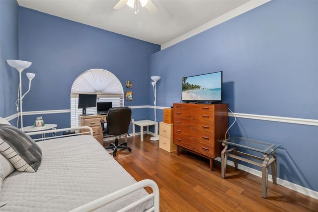 8072 GLENBROOKE LANE, Sarasota, FL 34243