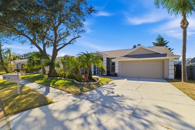 8072 GLENBROOKE LANE, Sarasota, FL 34243
