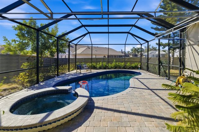 8072 GLENBROOKE LANE, Sarasota, FL 34243