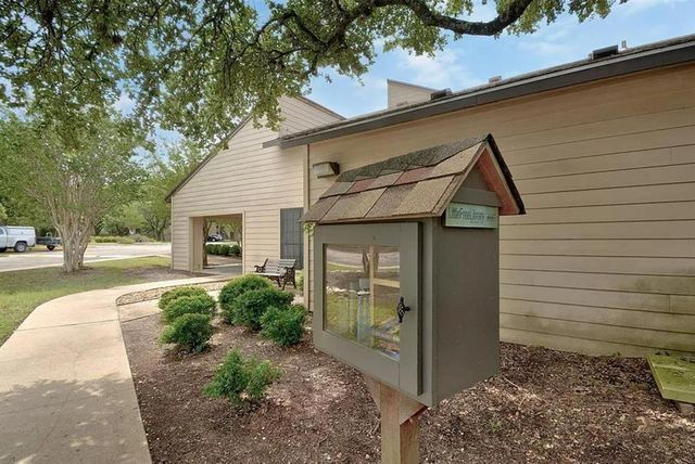 4159 Steck Ave 290, Austin, TX 78759