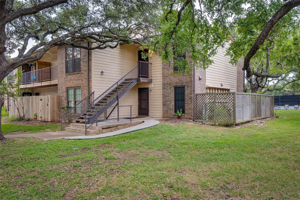 4159 Steck Ave 290, Austin, TX 78759