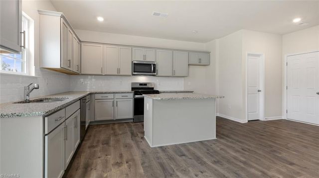 660 Bryson Boulevard, Lexington, NC 27295
