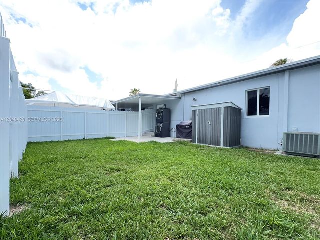 1250 NW 57th St 1250, Miami, FL 33142
