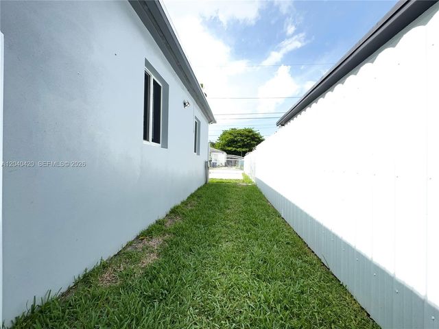 1250 NW 57th St 1250, Miami, FL 33142