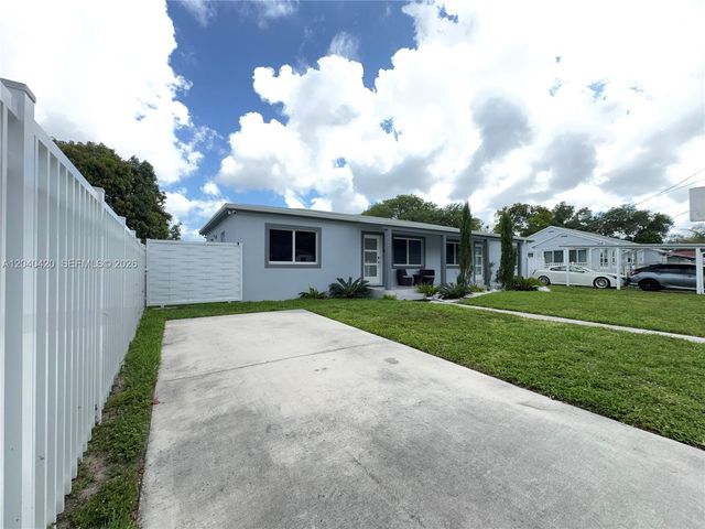 1250 NW 57th St 1250, Miami, FL 33142