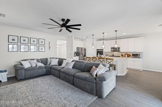 623 IVORY PALM Road, Orange Park, FL 32073