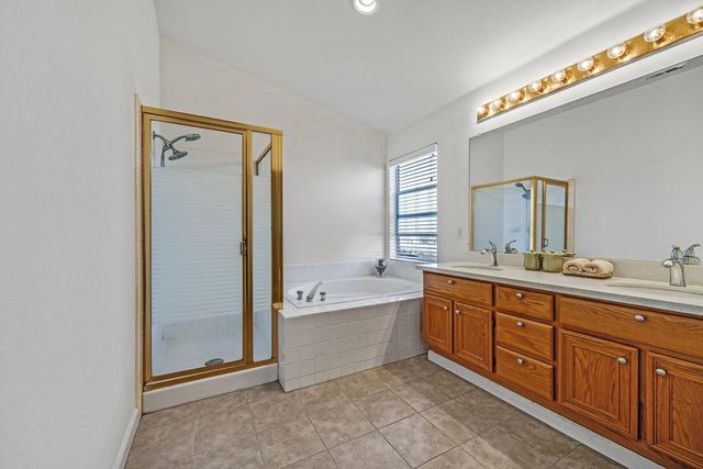 15100 Shining Star Ln, San Leandro, CA 94579