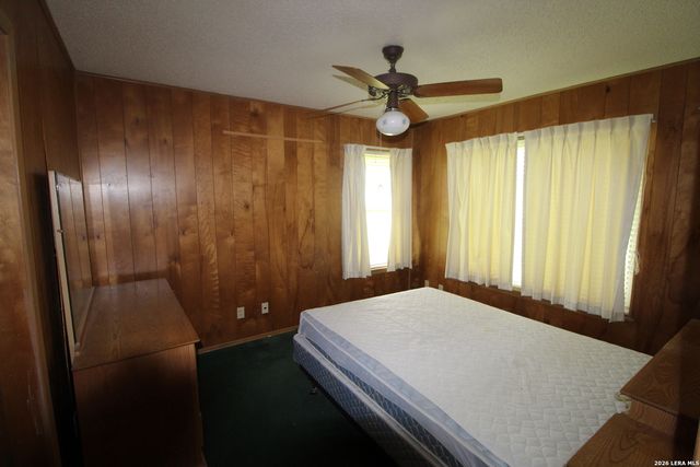 15651 Fm 463, Lytle, TX 78052