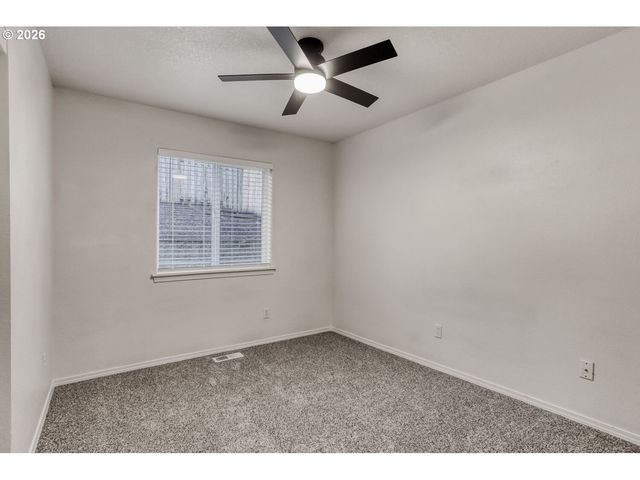 7642 Sw 205TH Ter, Beaverton, OR 97007