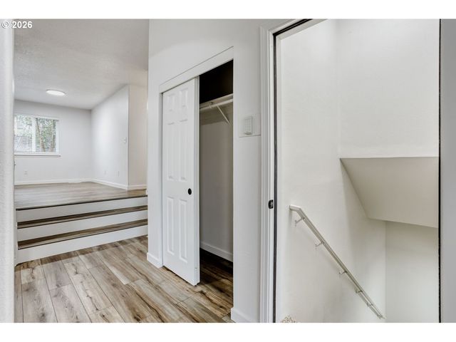 7642 Sw 205TH Ter, Beaverton, OR 97007