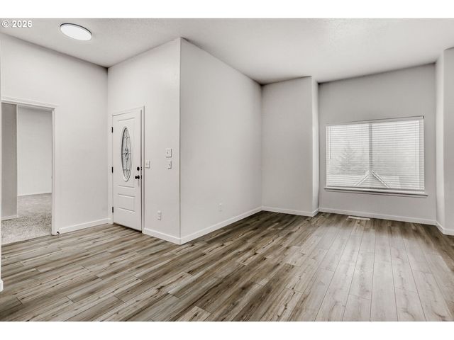 7642 Sw 205TH Ter, Beaverton, OR 97007