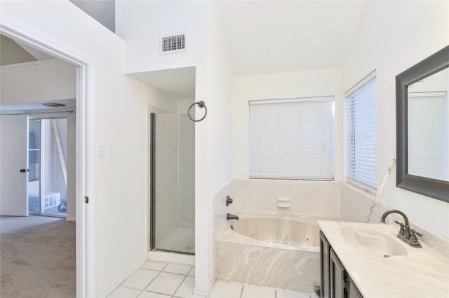 5532 Stone Meadow Lane, Fort Worth, TX 76179