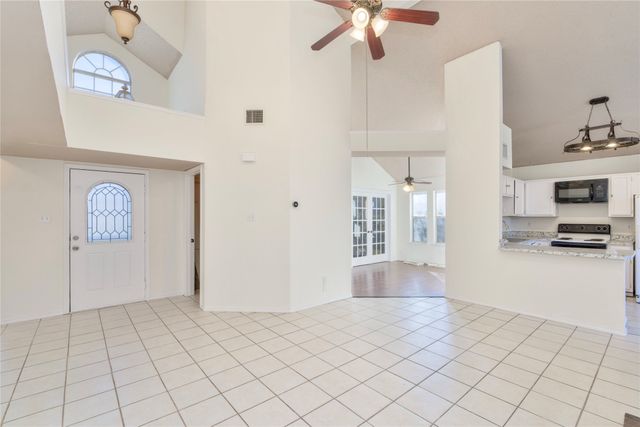 5532 Stone Meadow Lane, Fort Worth, TX 76179