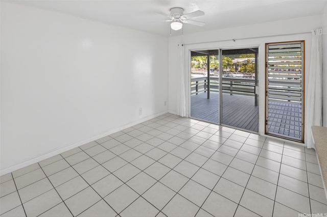 246 Opihikao Way 761, Honolulu, HI 96825