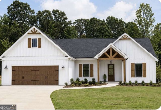 680 Presley Farm Parkway, Rockmart, GA 30153
