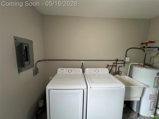 5847 N Berry Street, Westland, MI 48185