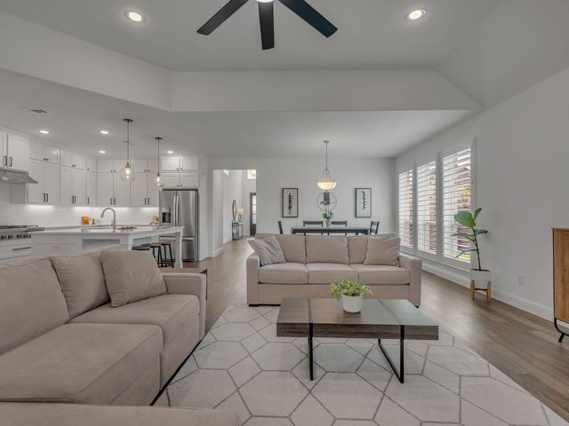 1041 Lone Grove Lane, Prosper, TX 75078