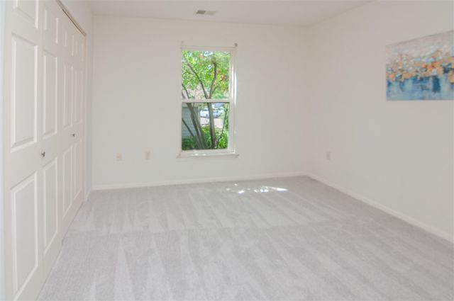 1704 Weatherstone Drive, Ann Arbor, MI 48108