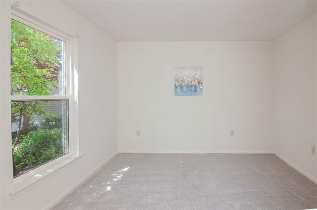 1704 Weatherstone Drive, Ann Arbor, MI 48108