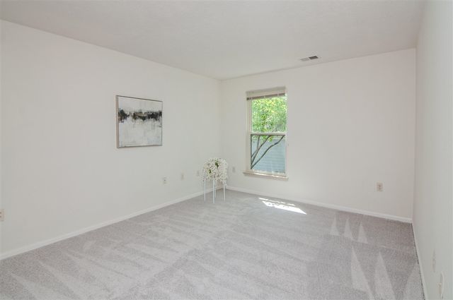 1704 Weatherstone Drive, Ann Arbor, MI 48108