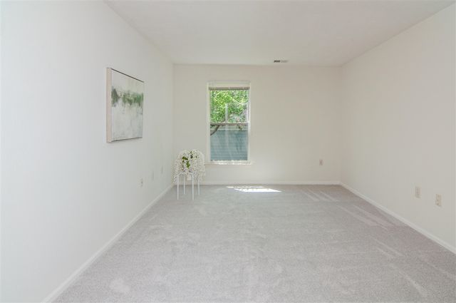 1704 Weatherstone Drive, Ann Arbor, MI 48108