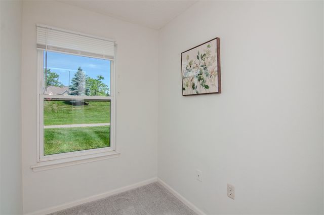 1704 Weatherstone Drive, Ann Arbor, MI 48108