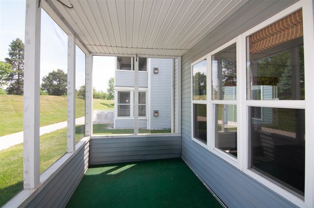 1704 Weatherstone Drive, Ann Arbor, MI 48108
