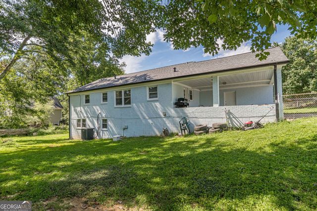 7242 Westwood Lane, Douglasville, GA 30134