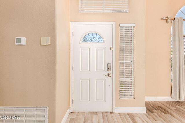 1110 N ASPEN Drive, Chandler, AZ 85226