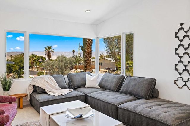 38951 Bel Air Drive, Cathedral City, CA 92234