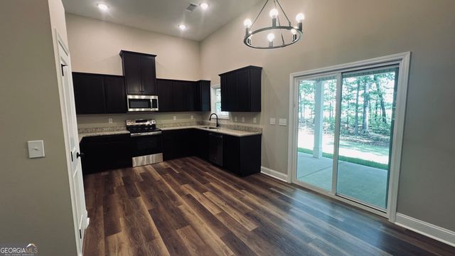 187 Coffey Road, Barnesville, GA 30204