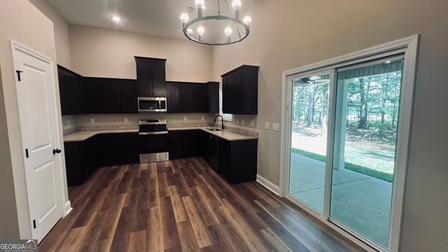 187 Coffey Road, Barnesville, GA 30204