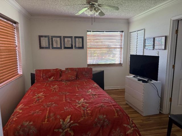 1621 NW 20th Avenue 201, Delray Beach, FL 33445