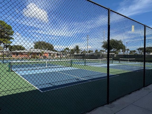 1621 NW 20th Avenue 201, Delray Beach, FL 33445