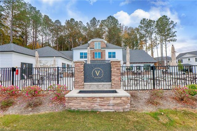 102 Kathy Ann WAY W, Carrollton, VA 23314