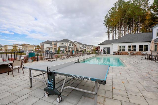 102 Kathy Ann WAY W, Carrollton, VA 23314