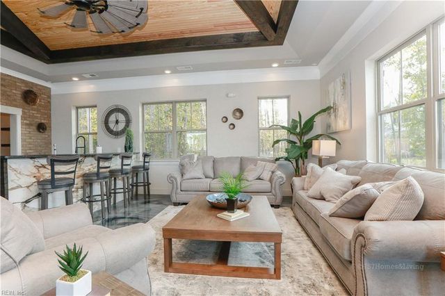 102 Kathy Ann WAY W, Carrollton, VA 23314