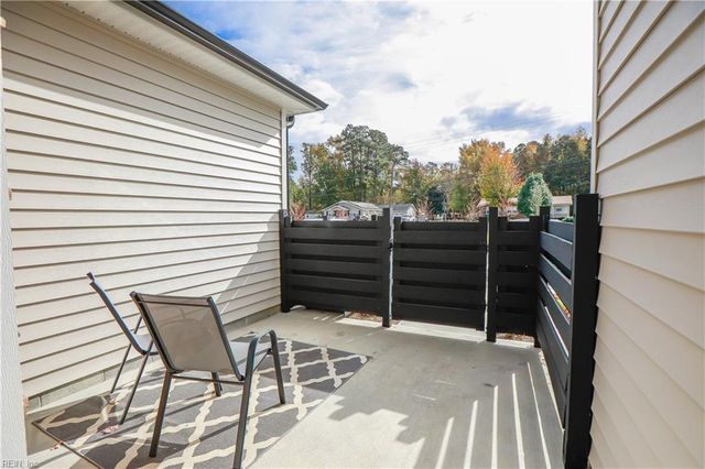 102 Kathy Ann WAY W, Carrollton, VA 23314