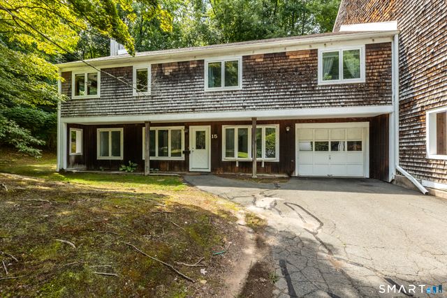 15 Cardinal Drive 15, Farmington, CT 06032